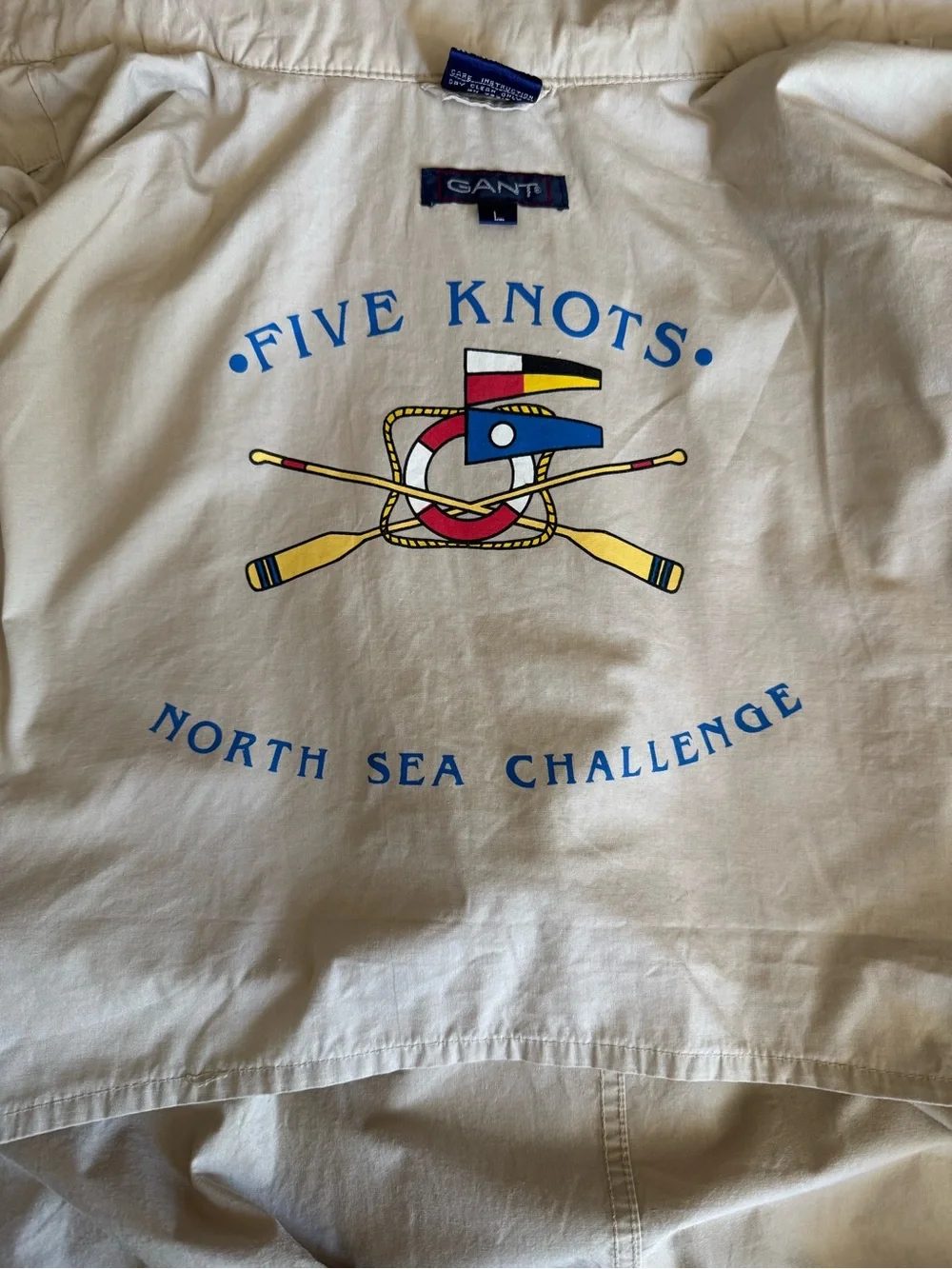 Gant Vintage Beige Sailing Windbreaker with Blue and Burgundy Trim - L